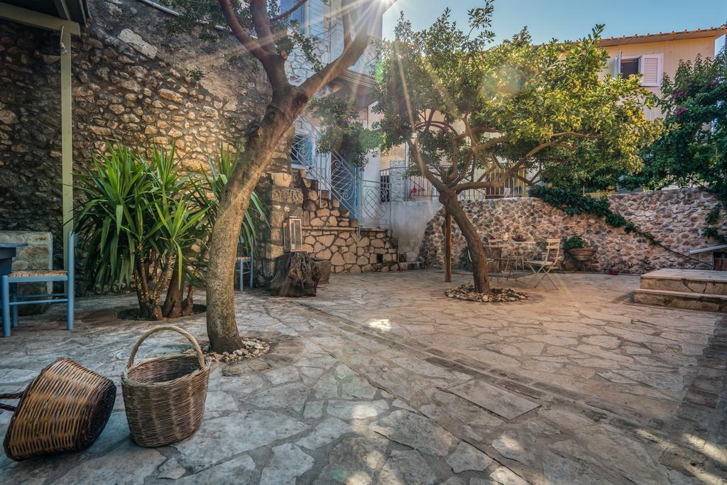 Adrieli Houses Ágios Nikolaos Exterior foto